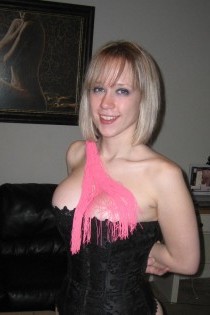 , 25  female escort, den haag